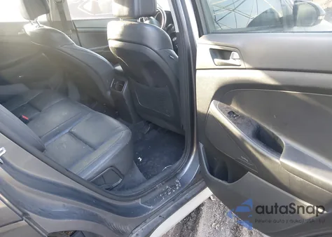 2017 Hyundai Tucson Se Plus из США, поврежденный, VIN KM8J33A47HU449898